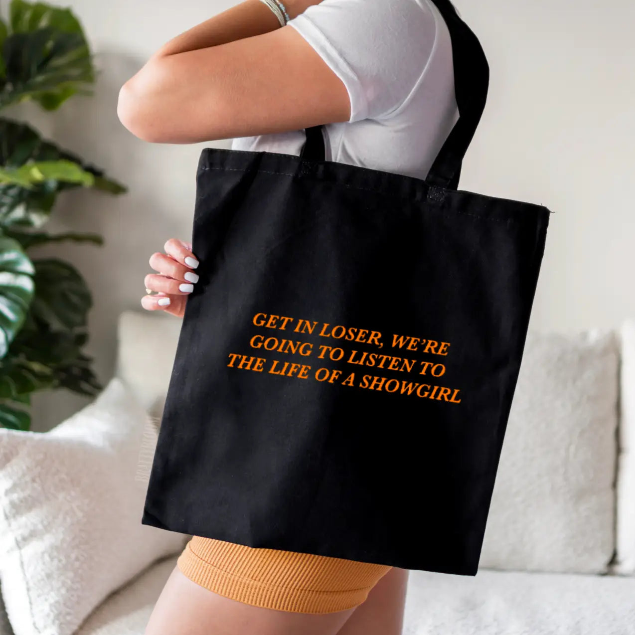 Get In Loser, We're Listen To The Life of a Showgirl