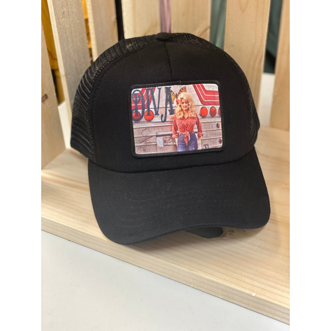 Diva Dolly Trucker Hat Black